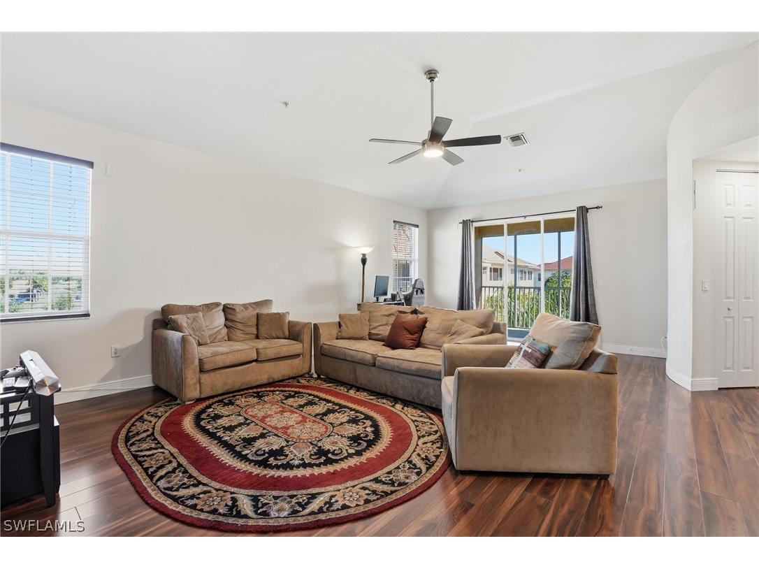 1121 Van Loon Commons Circle #301 Cape Coral FL 33909 226007435 image4