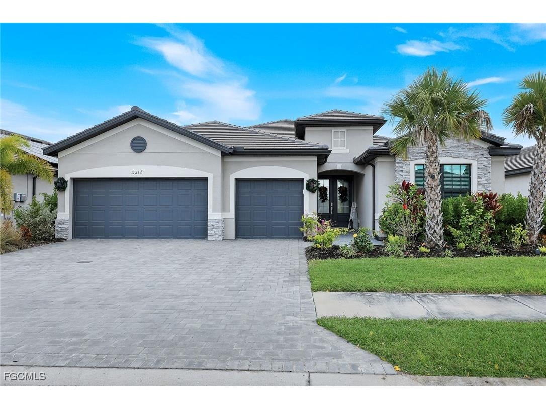 11212 Canopy Loop Fort Myers FL 33913 2025022775 image1
