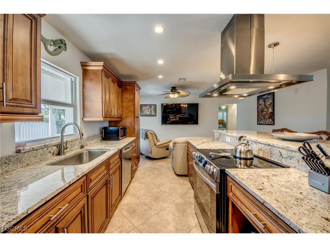 1122 El Dorado Parkway E Cape Coral FL 33904 2026010624 image19