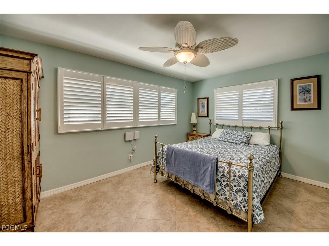 1122 El Dorado Parkway E Cape Coral FL 33904 2026010624 image30