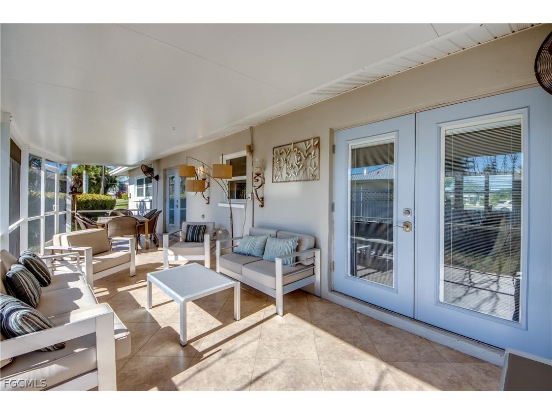 1122 El Dorado Parkway E Cape Coral FL 33904 2026010624 image39