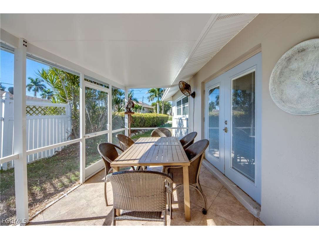 1122 El Dorado Parkway E Cape Coral FL 33904 2026010624 image40