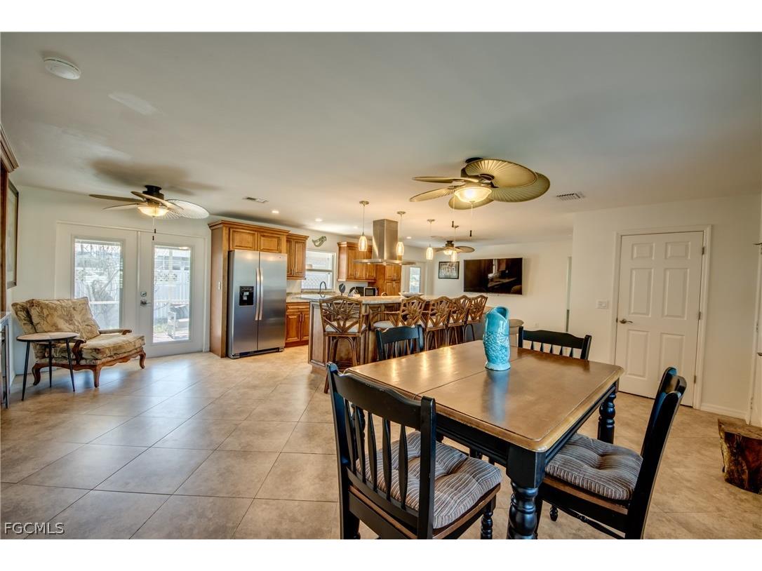 1122 El Dorado Parkway E Cape Coral FL 33904 2026010624 image6