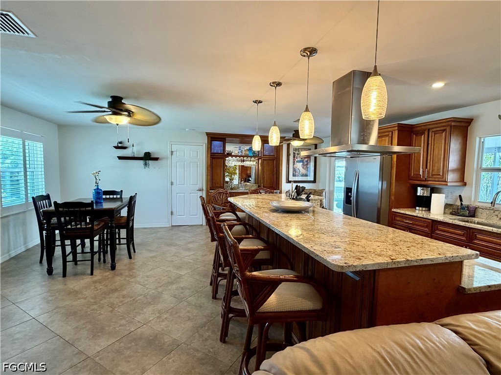 1122 El Dorado Parkway E Cape Coral FL 33904 2026028459 image2