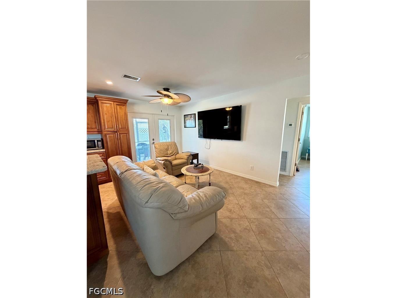 1122 El Dorado Parkway E Cape Coral FL 33904 2026028459 image7