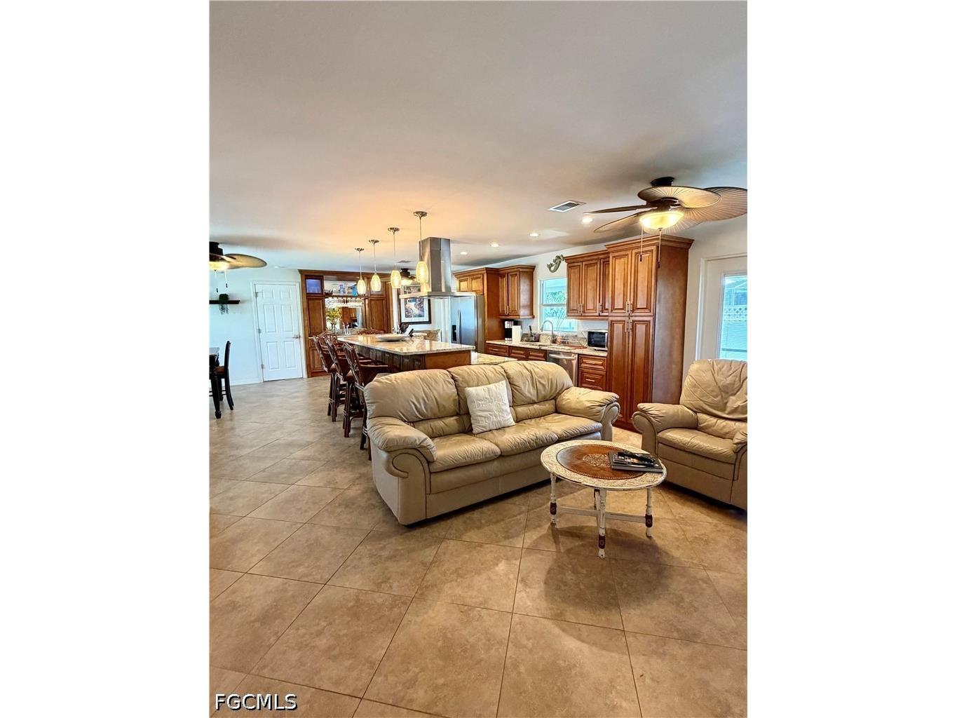 1122 El Dorado Parkway E Cape Coral FL 33904 2026028459 image8