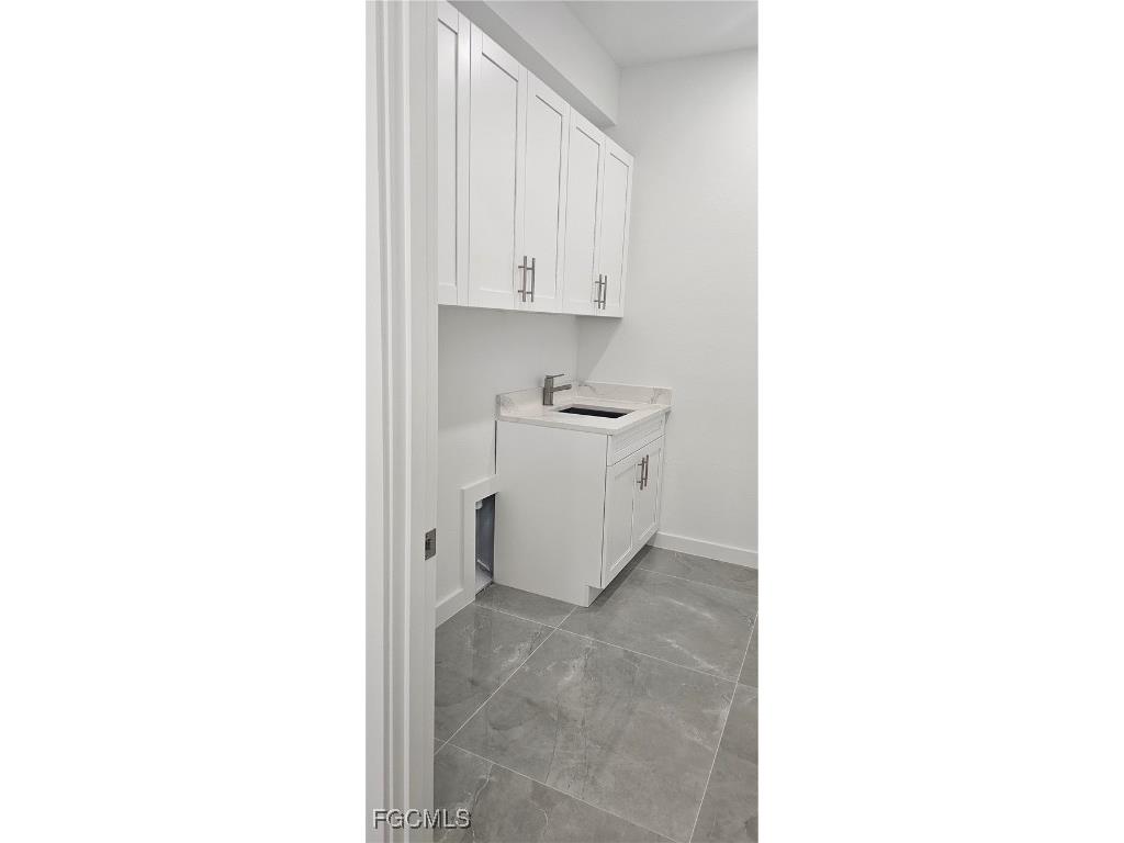 1122 NW 15th Street Cape Coral FL 33993 2025021557 image4