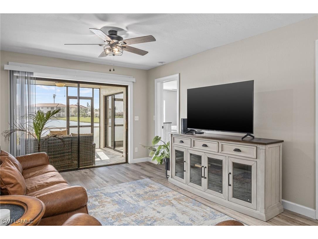 11220 Caravel Circle #107 Fort Myers FL 33908 223043946 image1