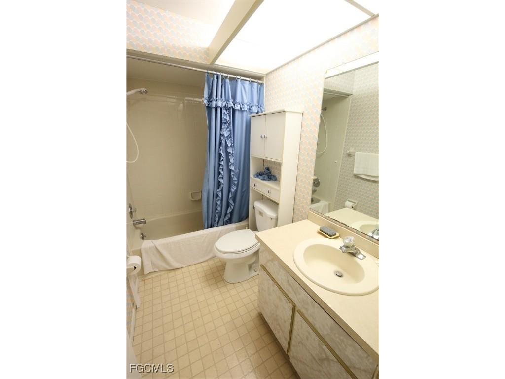 11220 Caravel Circle #203 Fort Myers FL 33908 2025023443 image16