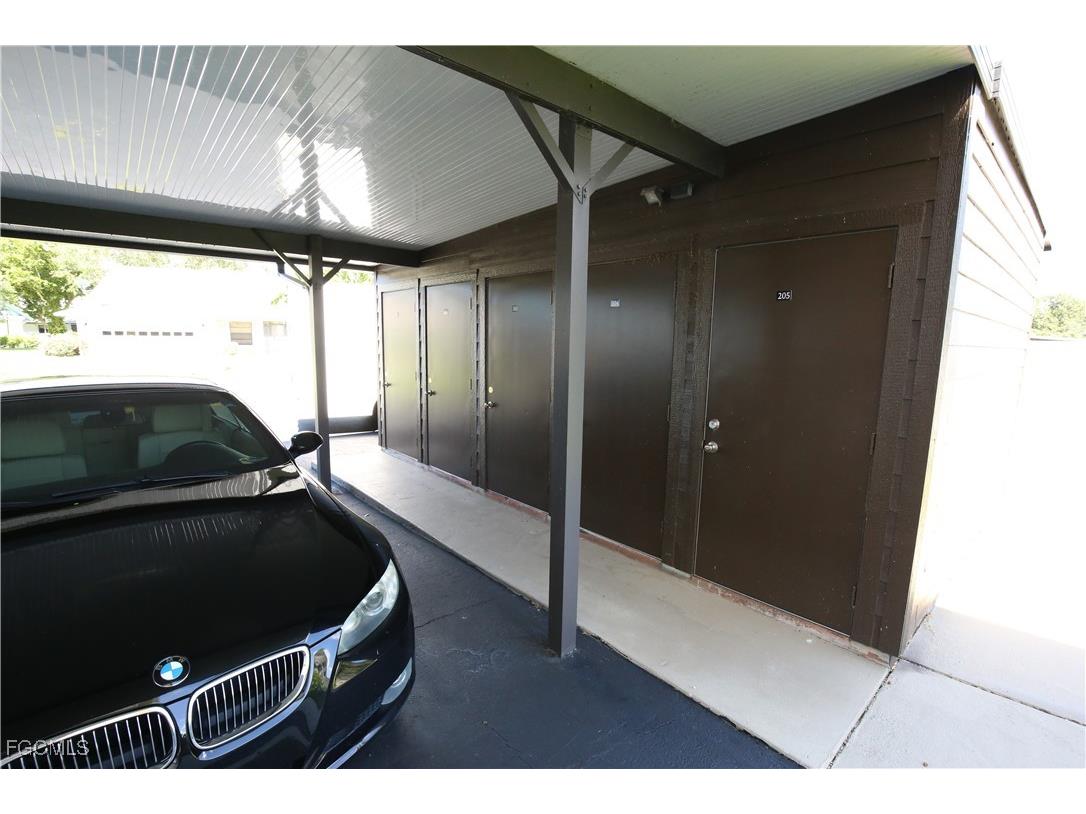 11220 Caravel Circle #203 Fort Myers FL 33908 2025023443 image9
