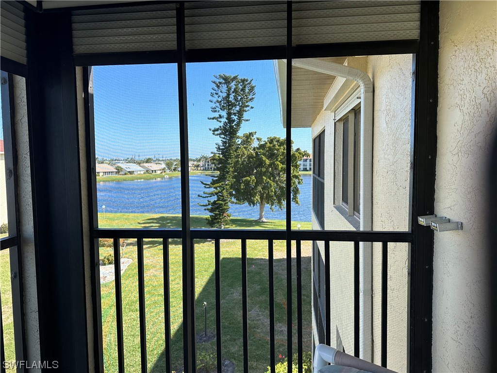 11220 Caravel Circle #302 Fort Myers FL 33908 224012820 image1