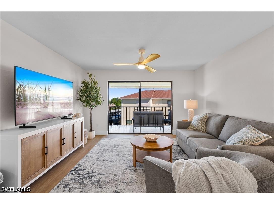 11220 Caravel Circle #302 Fort Myers FL 33908 226012849 image1