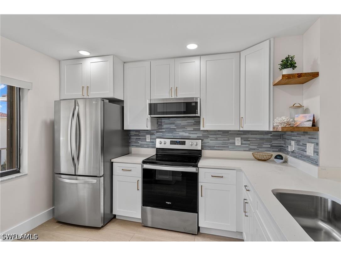 11220 Caravel Circle #302 Fort Myers FL 33908 226012849 image7