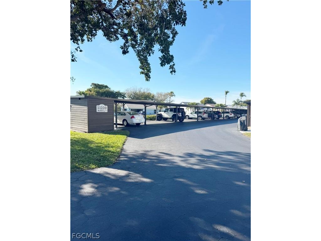 11220 Caravel Circle #304 Fort Myers FL 33908 2026008576 image2