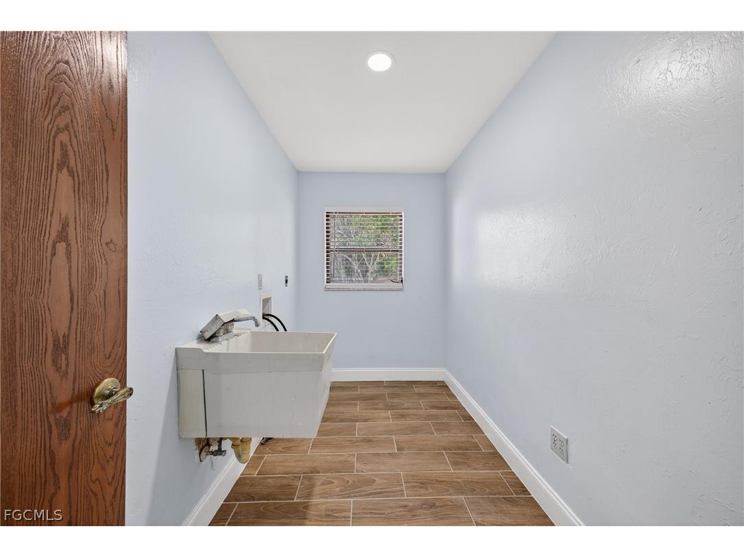 11225 Rabun Gap Drive NW North Fort Myers FL 33917 2025016849 image28