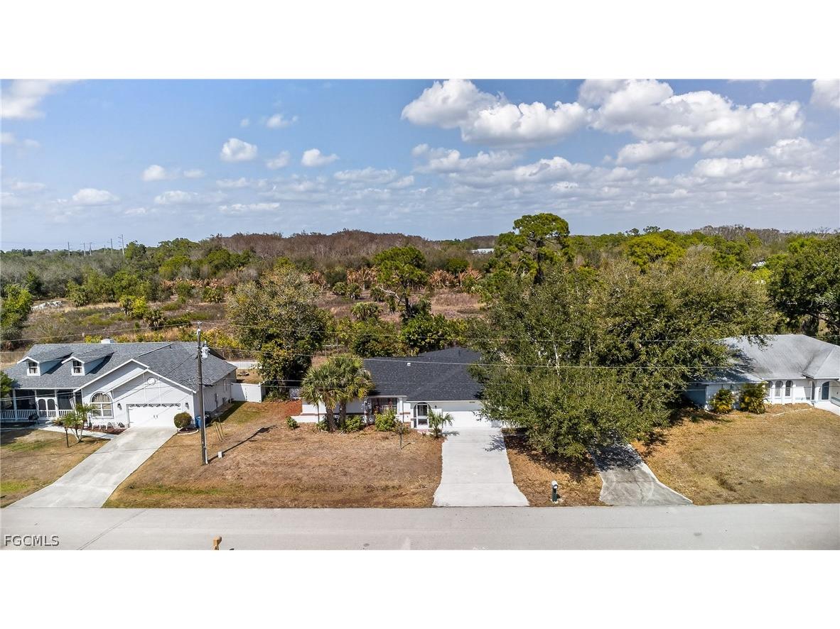 11225 Rabun Gap Drive NW North Fort Myers FL 33917 2025016849 image3