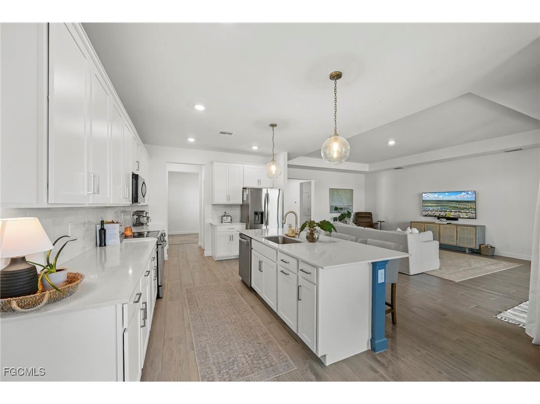 11227 Canopy Loop Fort Myers FL 33913 2025018895 image12