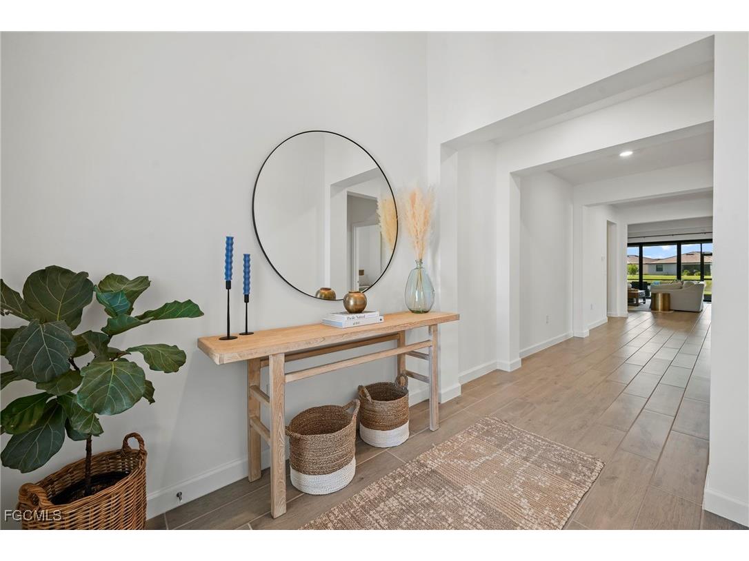 11227 Canopy Loop Fort Myers FL 33913 2025018895 image3