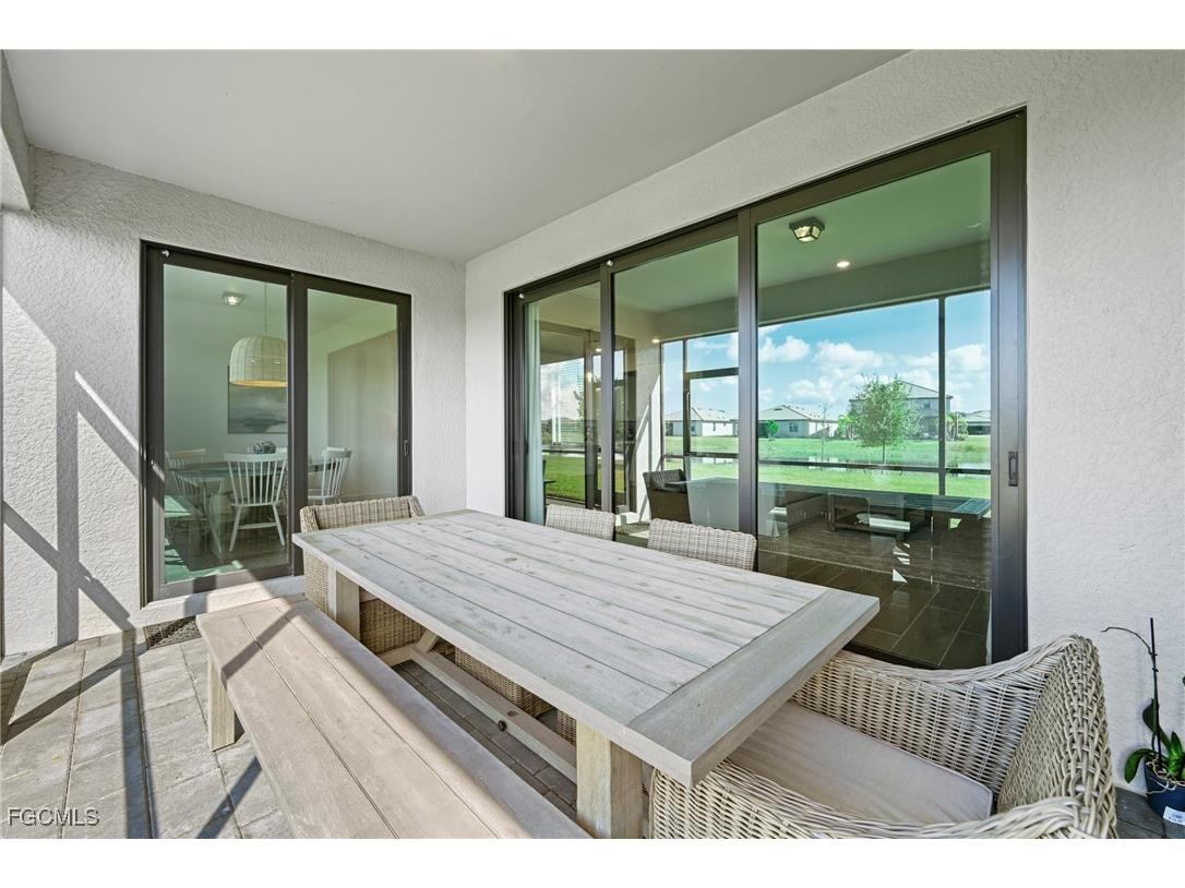 11227 Canopy Loop Fort Myers FL 33913 2025018895 image33