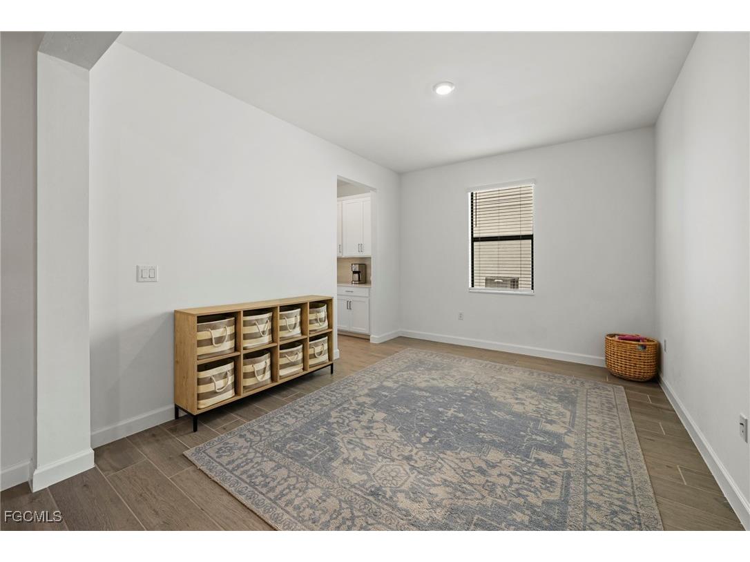 11227 Canopy Loop Fort Myers FL 33913 2025018895 image5