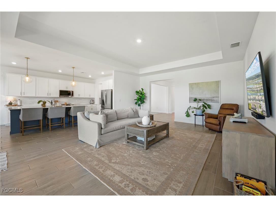 11227 Canopy Loop Fort Myers FL 33913 2025018895 image9