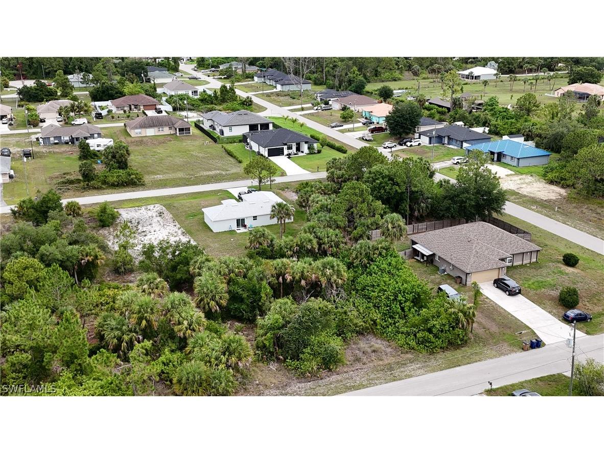 1123 Cariston Avenue Lehigh Acres FL 33971 224050077 image1