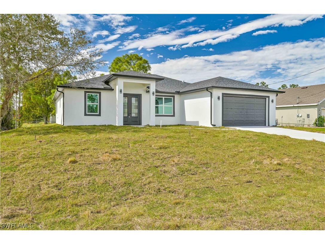 1123 Cassin Avenue Lehigh Acres FL 33971 224015556 image1