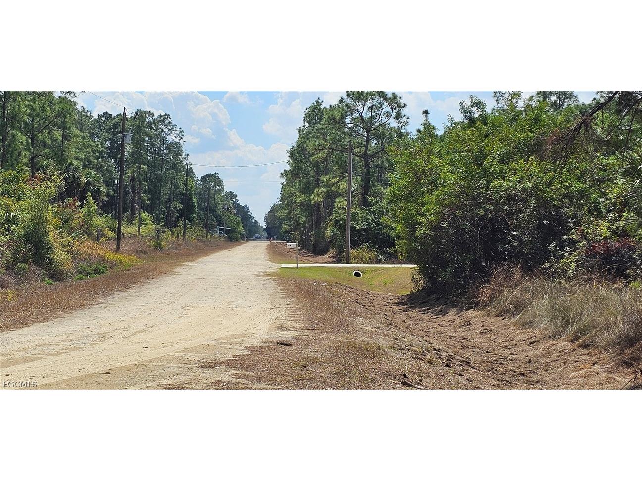 1123 Lincoln Avenue Lehigh Acres FL 33972 2026011137 image2