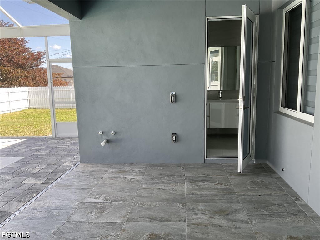 1123 NE 10th Street Cape Coral FL 33909 2026017880 image8