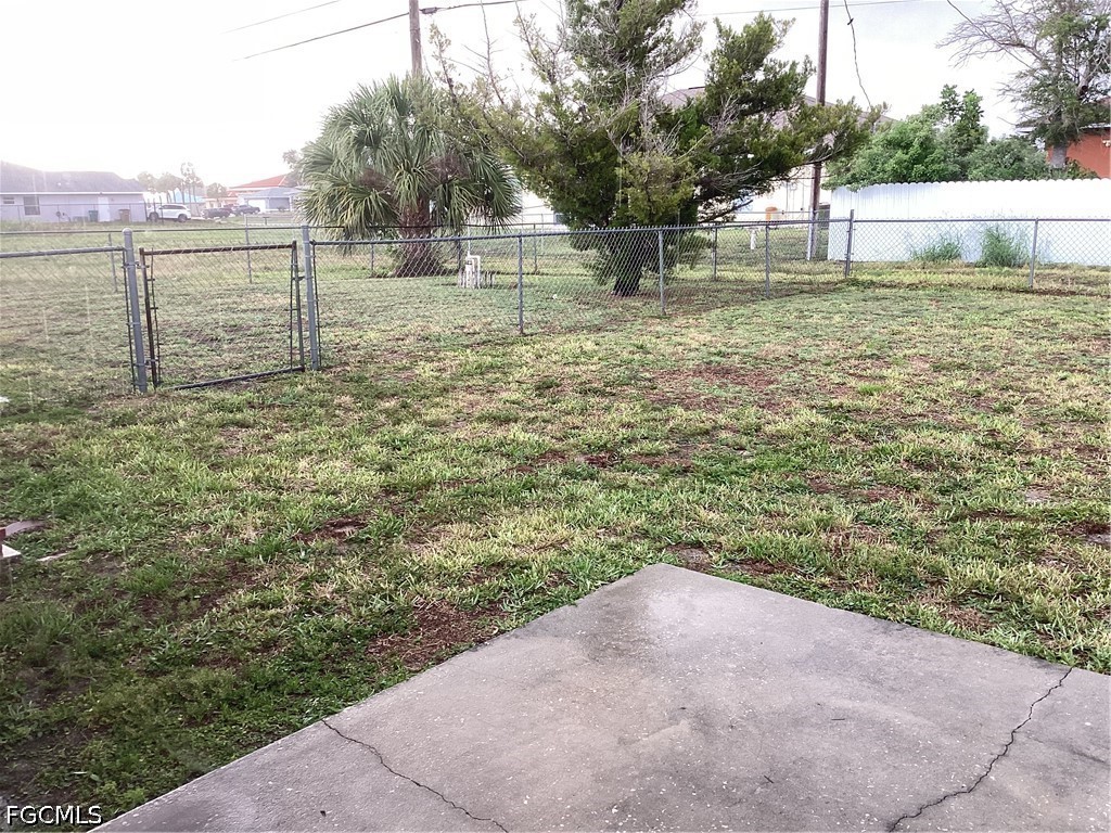 1123 NE 15th Lane Cape Coral FL 33909 2026022793 image17