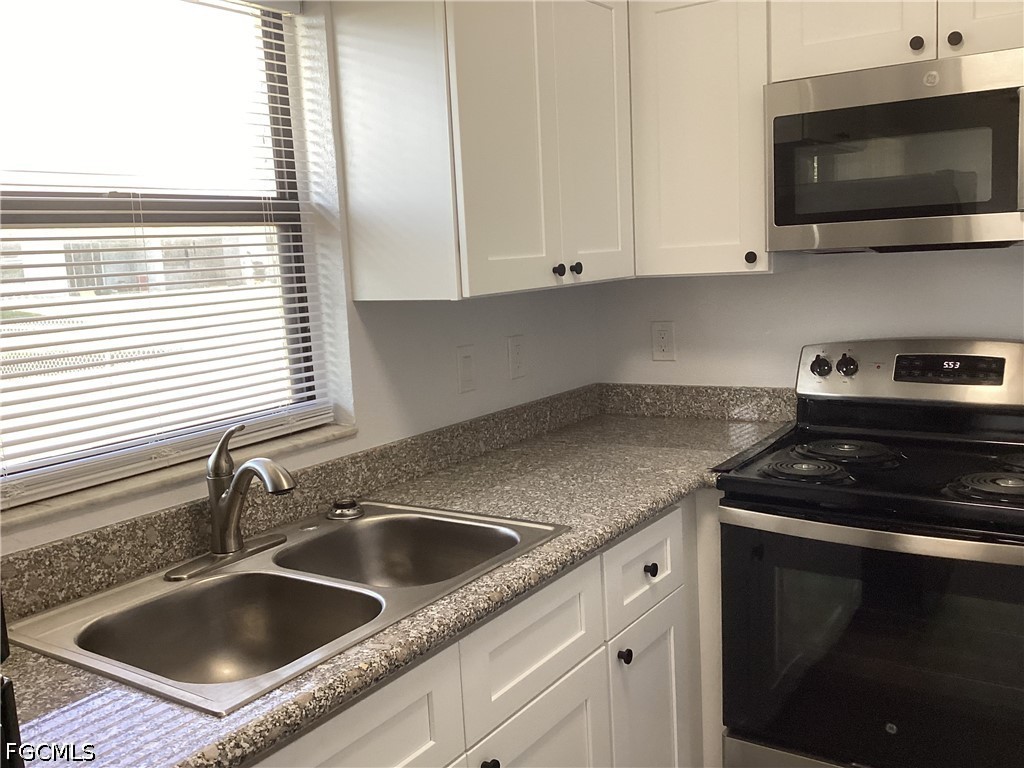 1123 NE 15th Lane Cape Coral FL 33909 2026022793 image4