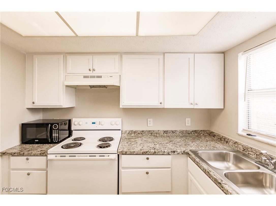 1123 SW 48th Terrace #103 Cape Coral FL 33914 2025015737 image5