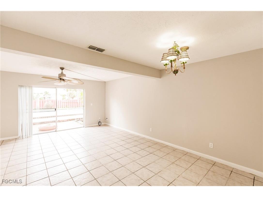 1123 SW 48th Terrace #103 Cape Coral FL 33914 2025015737 image9