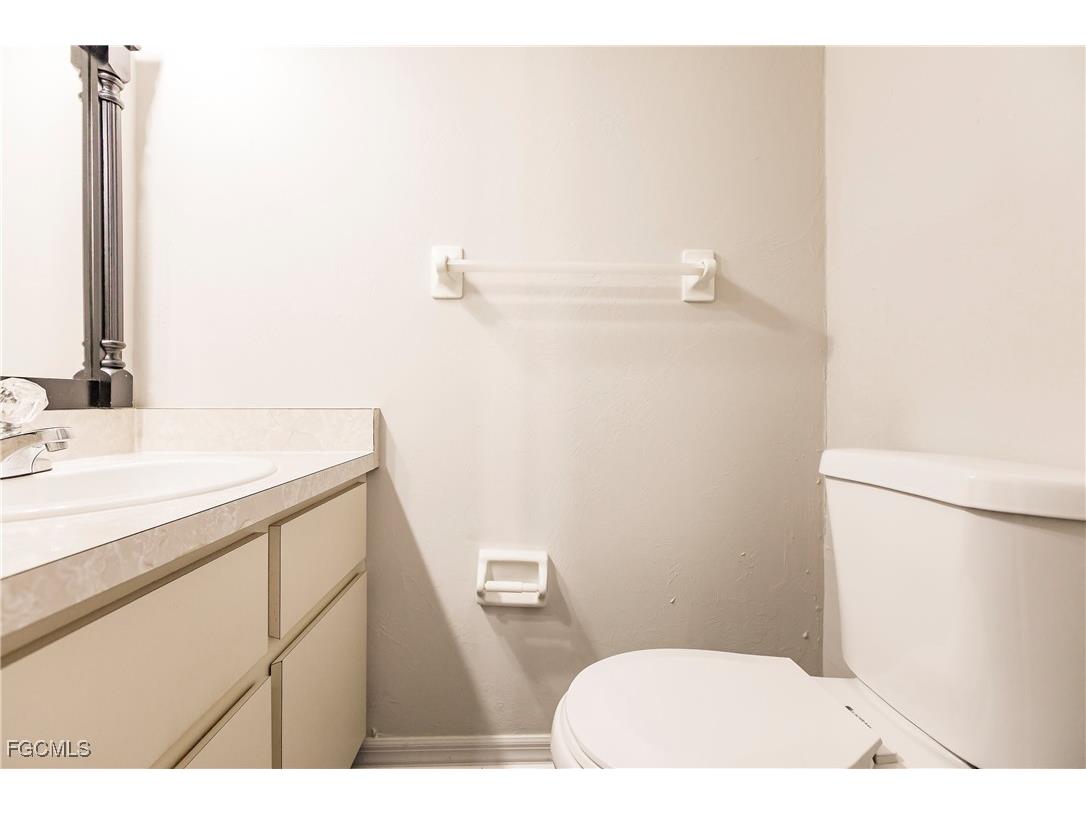 1123 SW 48th Terrace #104 Cape Coral FL 33914 2025017249 image19