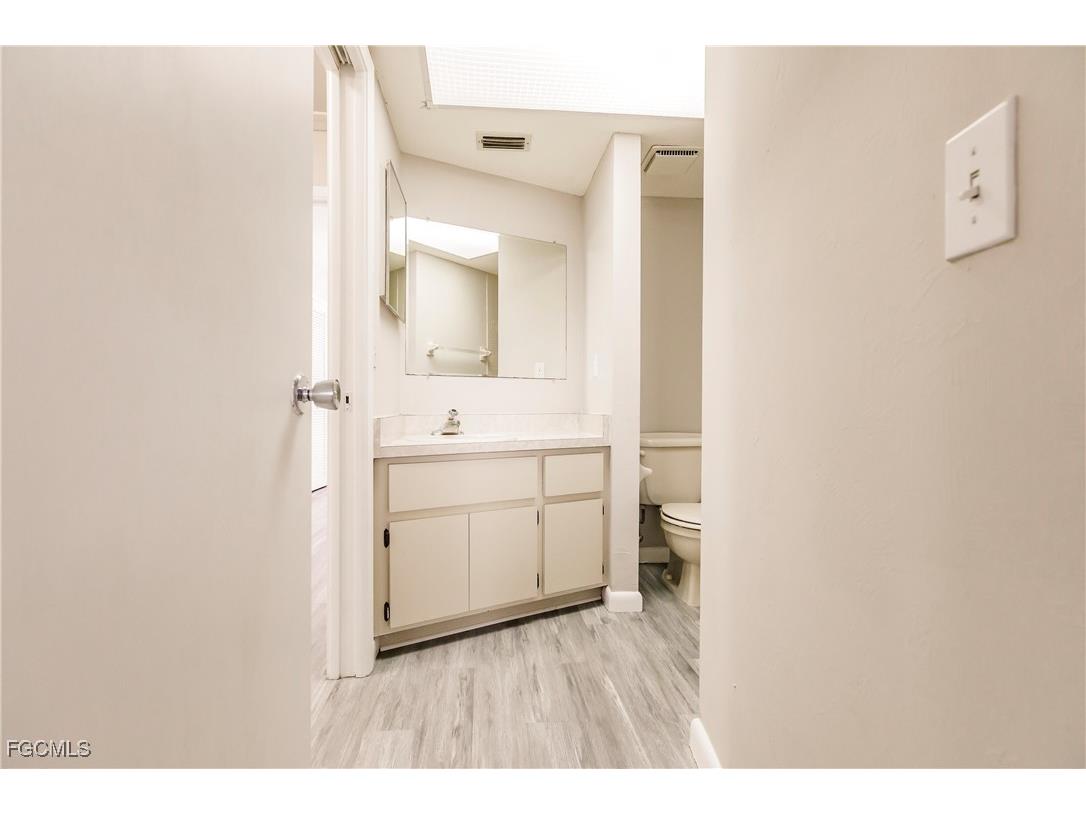 1123 SW 48th Terrace #104 Cape Coral FL 33914 2025017249 image26