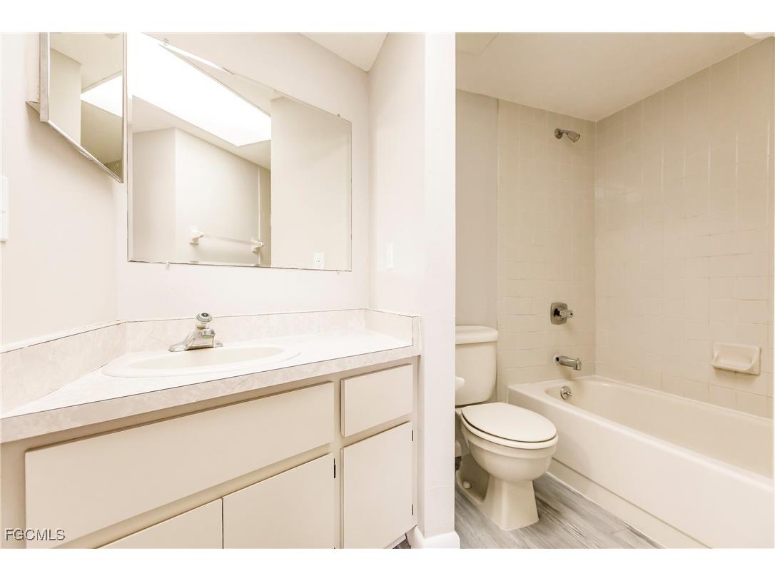 1123 SW 48th Terrace #104 Cape Coral FL 33914 2025017249 image27