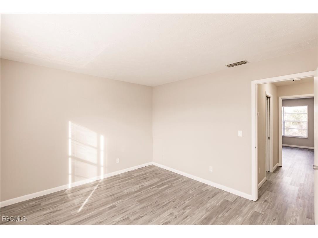 1123 SW 48th Terrace #104 Cape Coral FL 33914 2025017249 image30