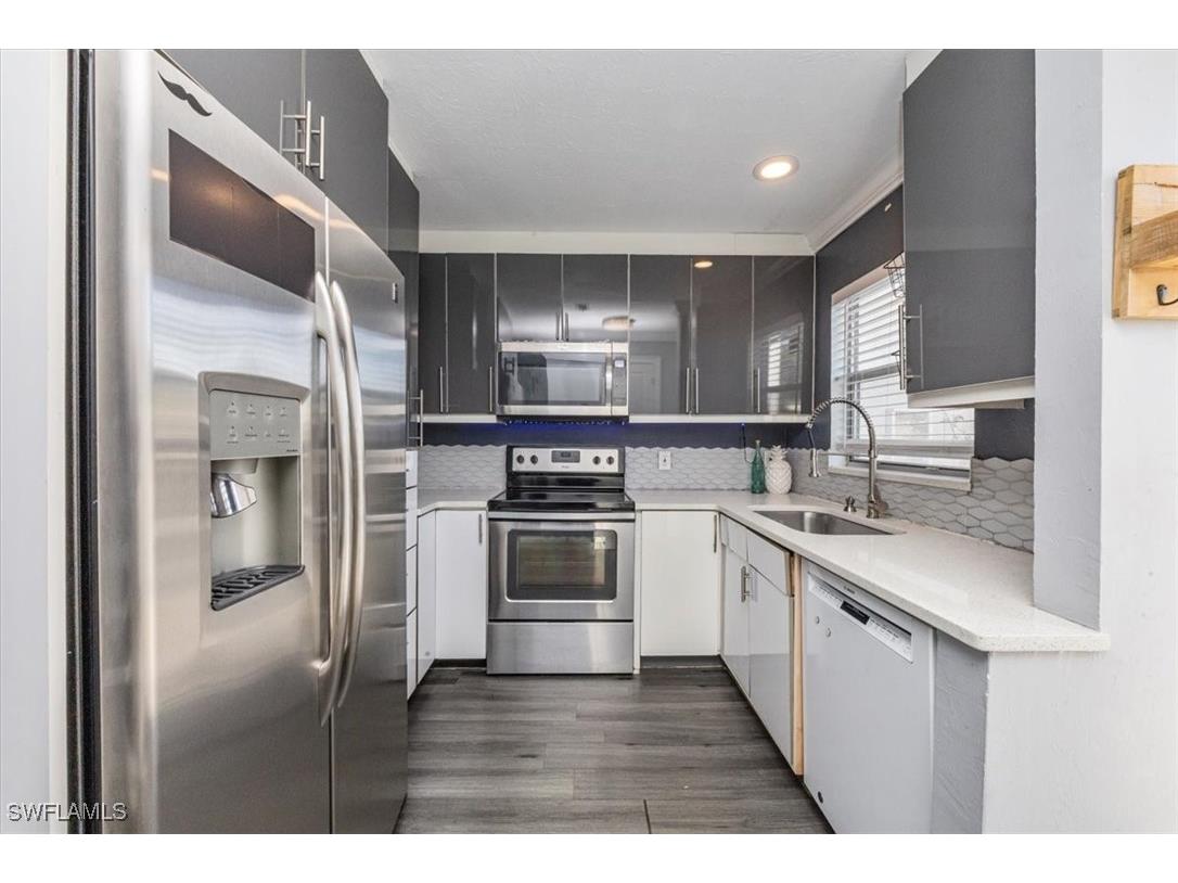 1123 SW 48th Terrace #105 Cape Coral FL 33914 225080009 image3