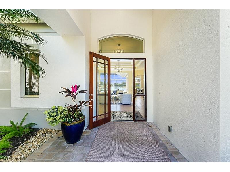 11234 Five Oaks Lane Naples FL 34120 225066924 image1