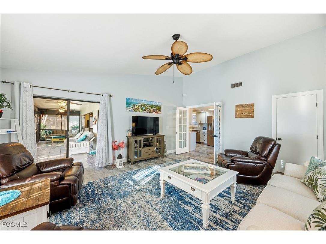 11235 Caravel Circle Fort Myers FL 33908 2025020347 image4