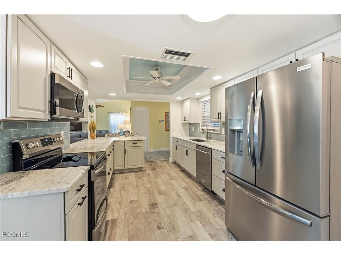 11235 Caravel Circle Fort Myers FL 33908 2025020347 image6