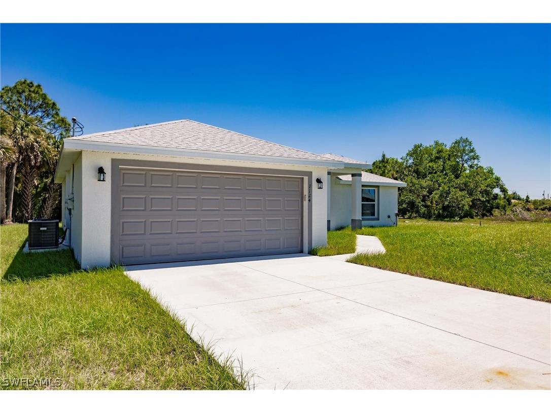 1124 Cecelia Avenue Lehigh Acres FL 33971 224032770 image1