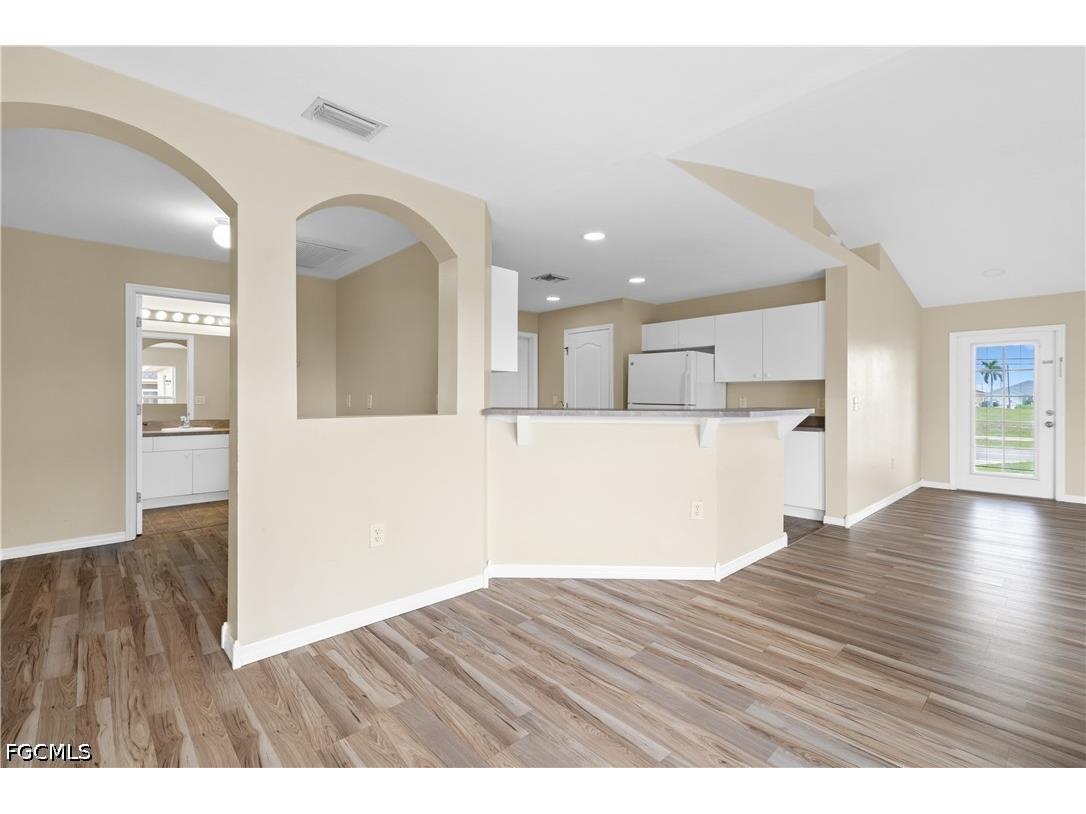 1124 Diplomat Parkway W Cape Coral FL 33993 2026027141 image11