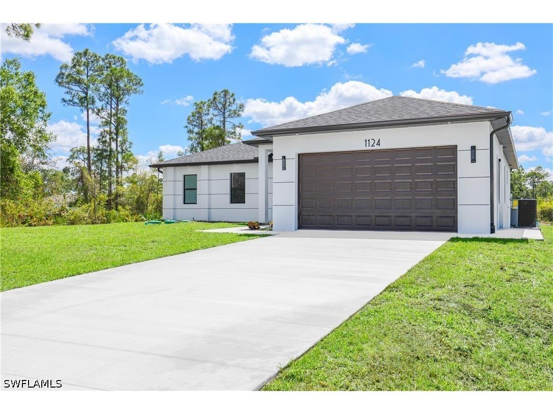 1124 Edelweiss Street E Lehigh Acres FL 33974 226013577 image1