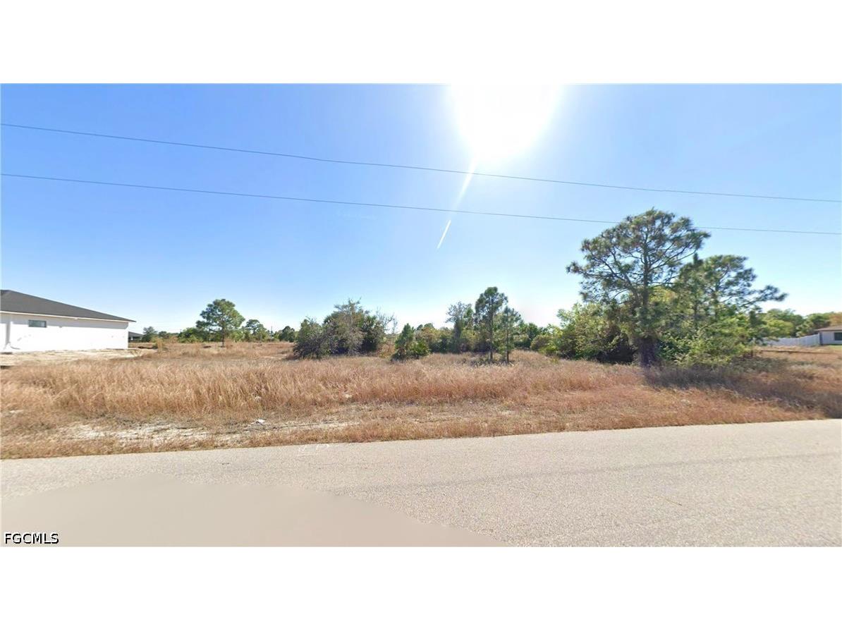 1124 Fontana Street E Lehigh Acres FL 33974 2026030449 image2