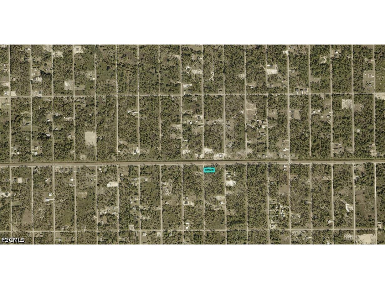 1124 Johns Avenue Lehigh Acres FL 33972 2026020465 image3