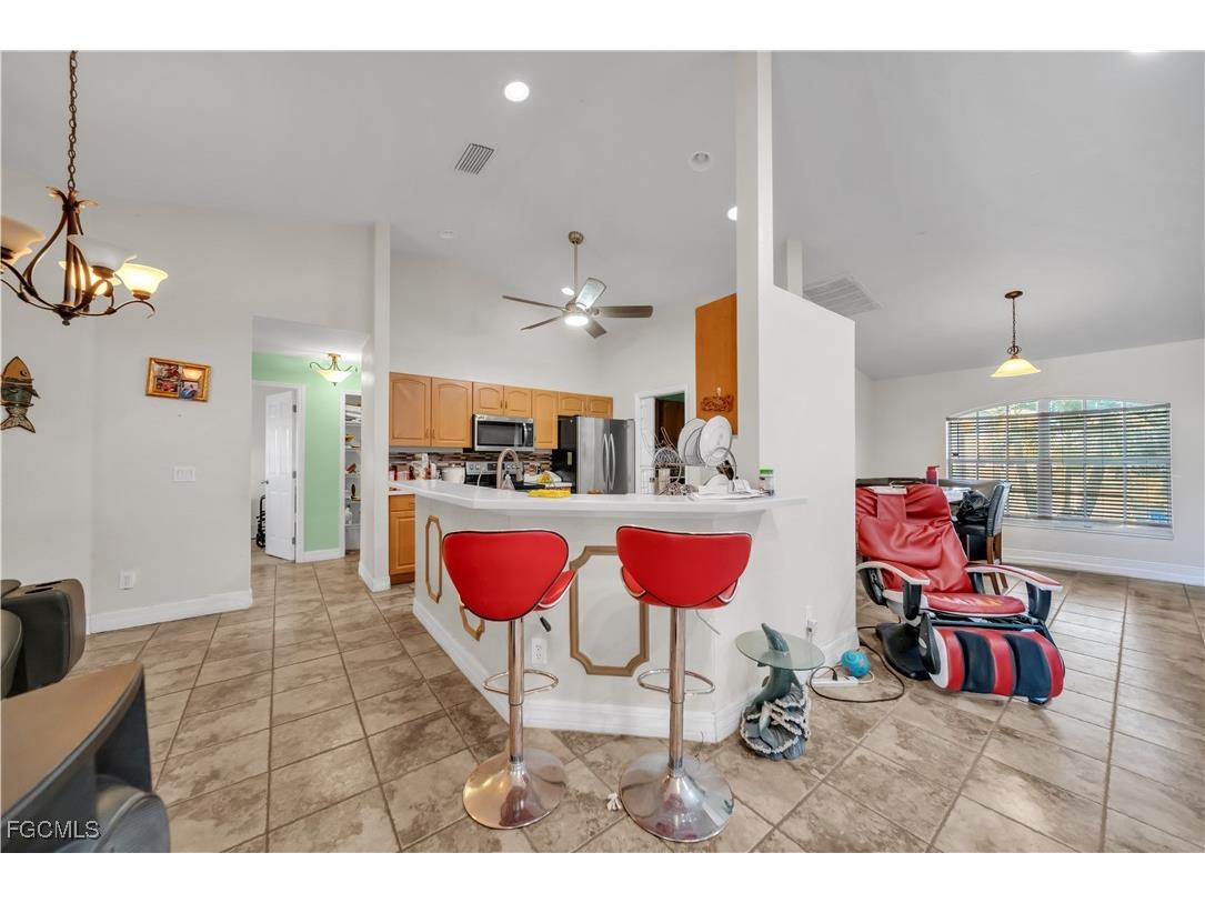 1124 NE 15th Street Cape Coral FL 33909 2025021367 image12