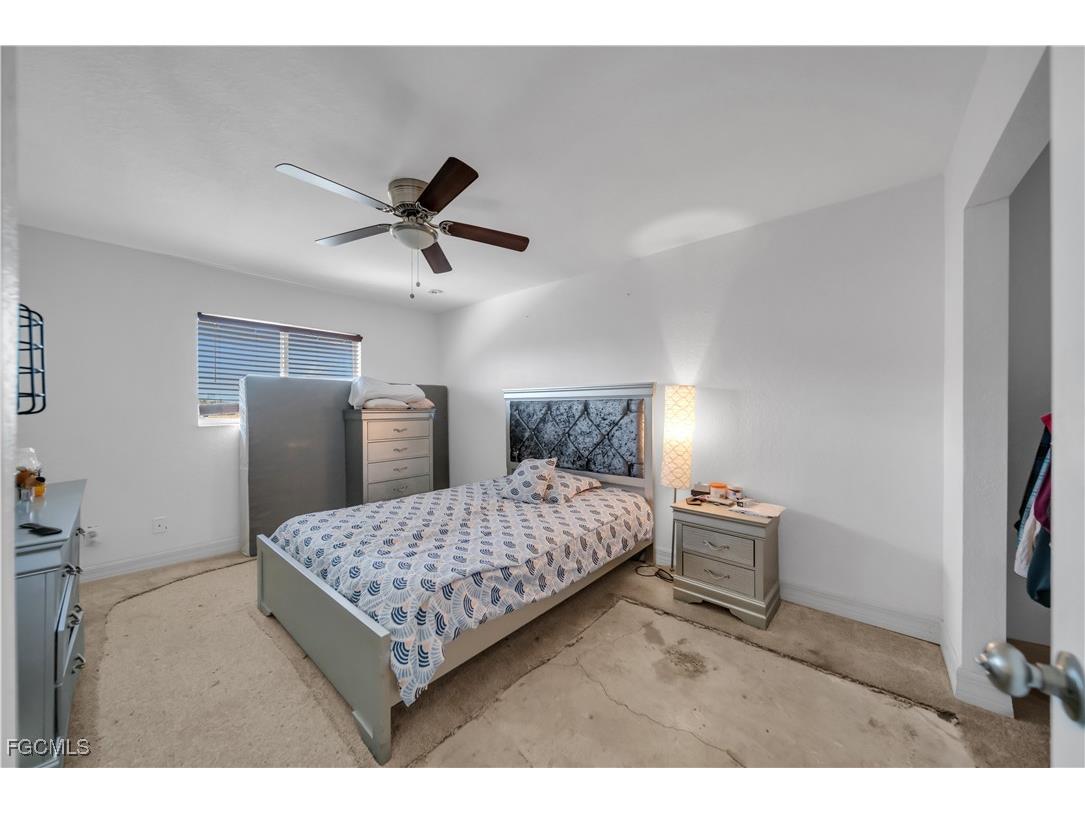 1124 NE 15th Street Cape Coral FL 33909 2025021367 image18