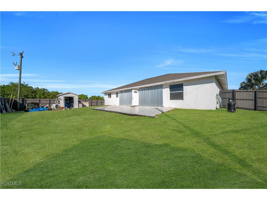 1124 NE 15th Street Cape Coral FL 33909 2025021367 image36