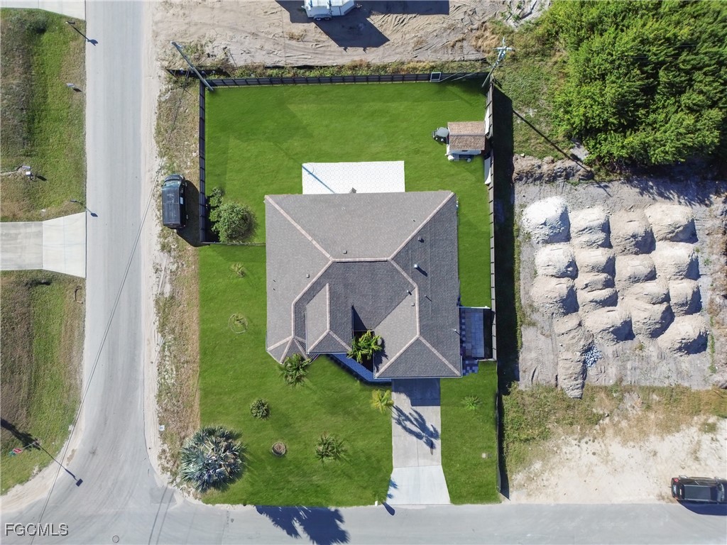 1124 NE 15th Street Cape Coral FL 33909 2025021367 image47